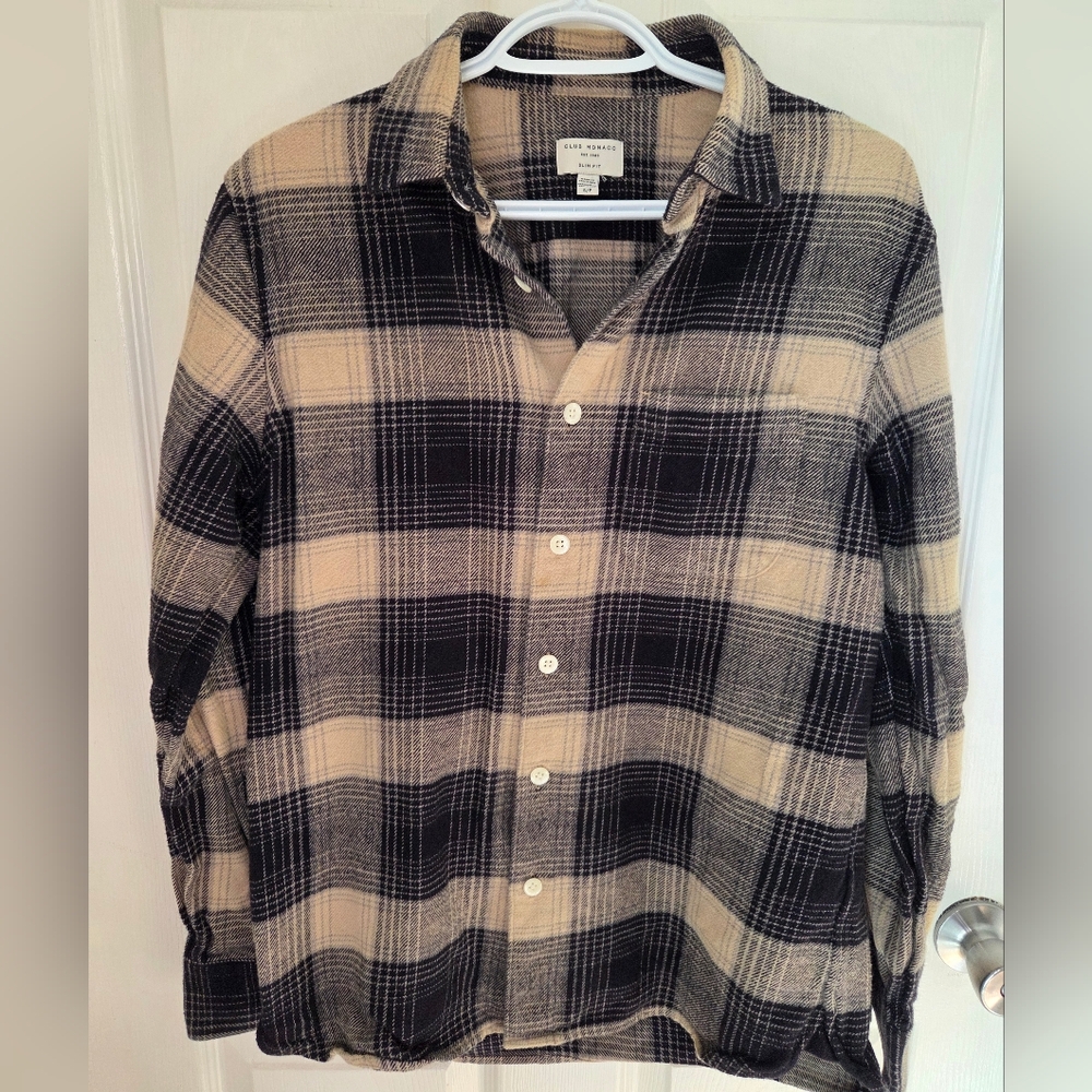 Club Monaco 100% Cotton Slim Fit Black and Tan Plaid Casual Flannel Shirt